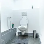 Modern 2-bedroom Getaway In The Heart Of * Gent
