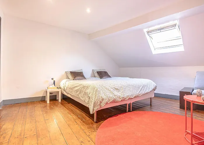 Modern 2-bedroom Getaway In The Heart Of 公寓